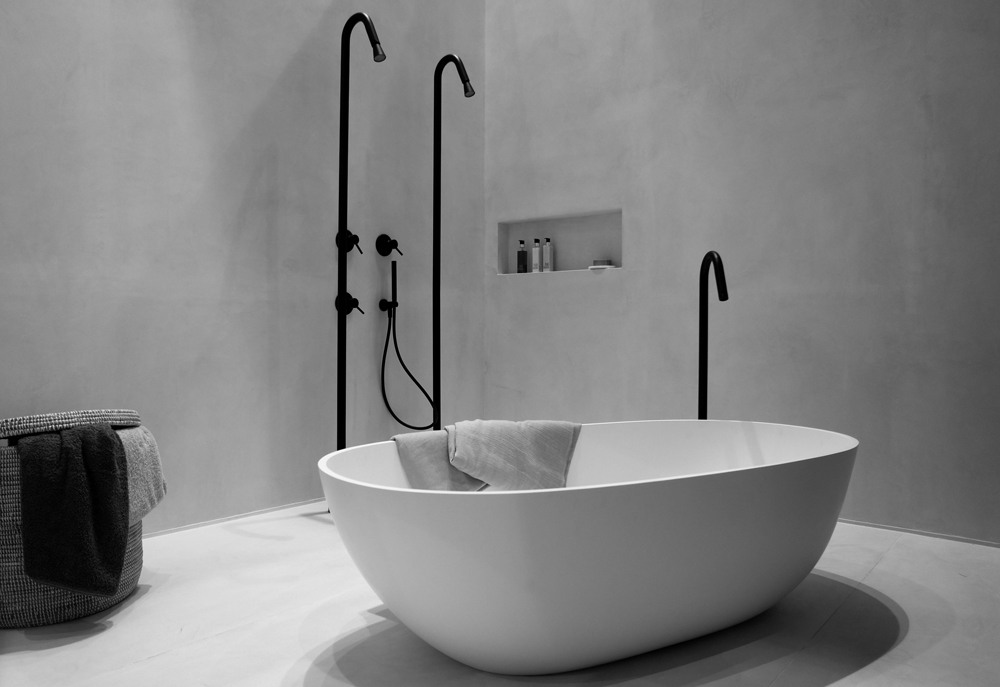 a-modern-bath-tub